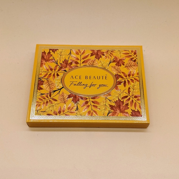 Ace Beauty Falling for You Eyeshadow Palette - Picture 3 of 4